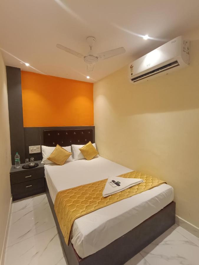 Hotel Powai Residency 뭄바이 외부 사진
