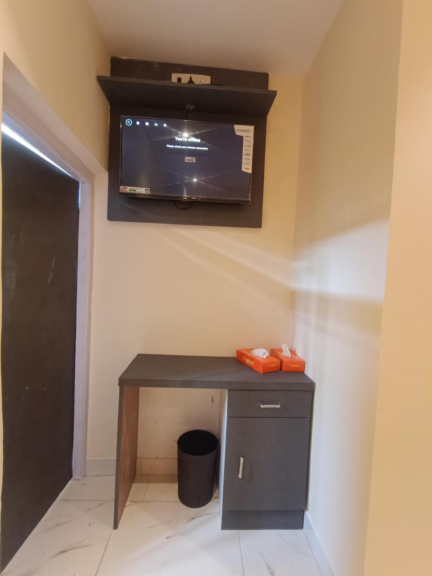Hotel Powai Residency 뭄바이 외부 사진
