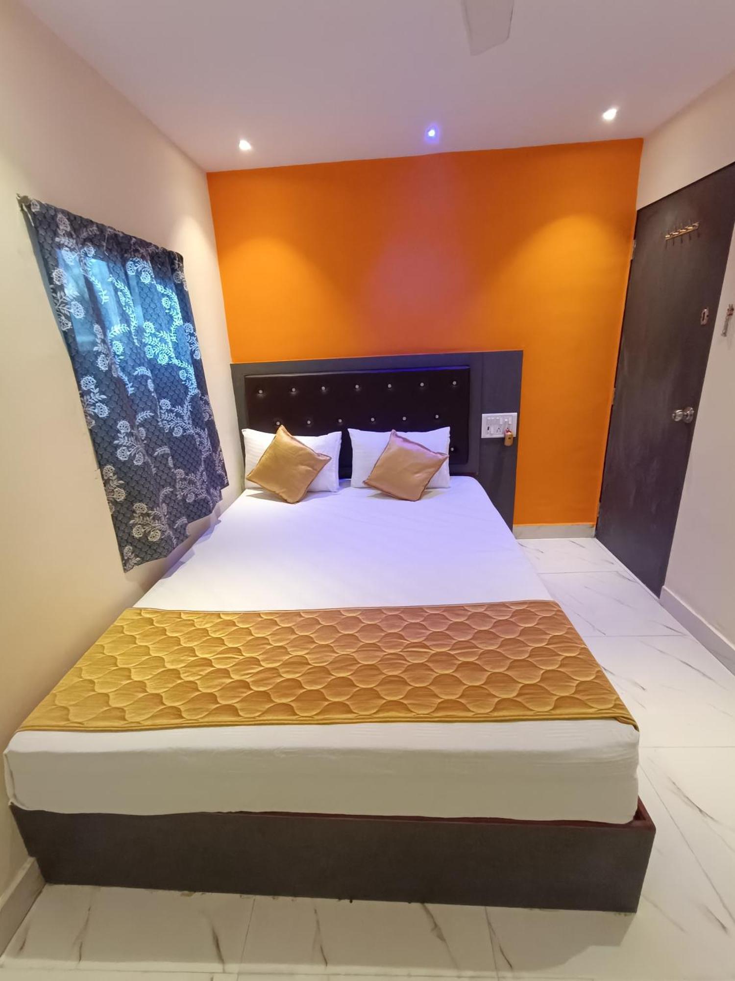 Hotel Powai Residency 뭄바이 외부 사진